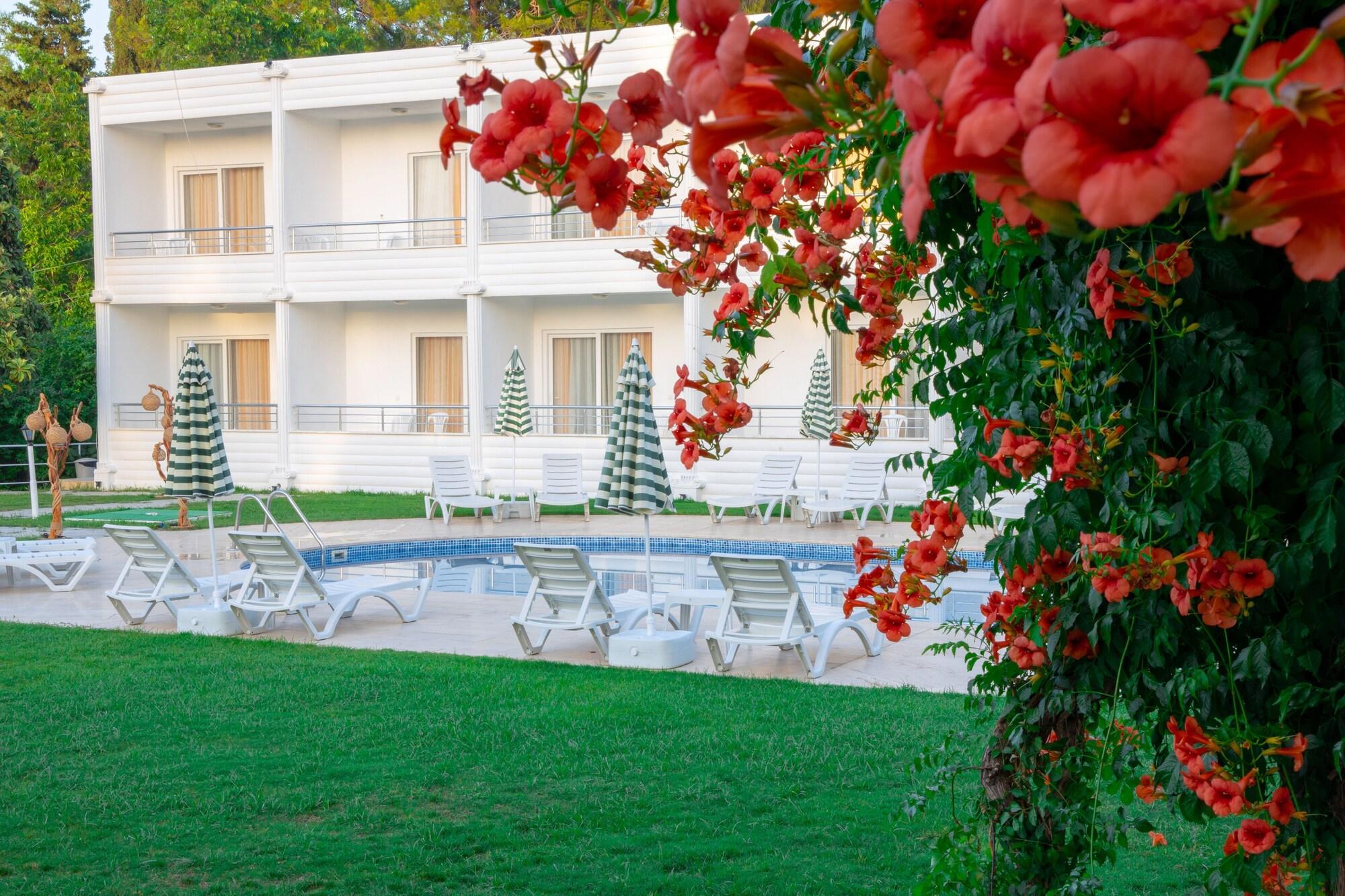 Aroma Butik Hotel Kızılot Eksteriør billede